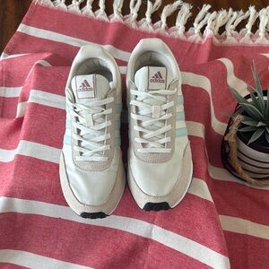 Adidas Women’s Run 60s 2.0